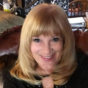 Meet your Posher, Sandy